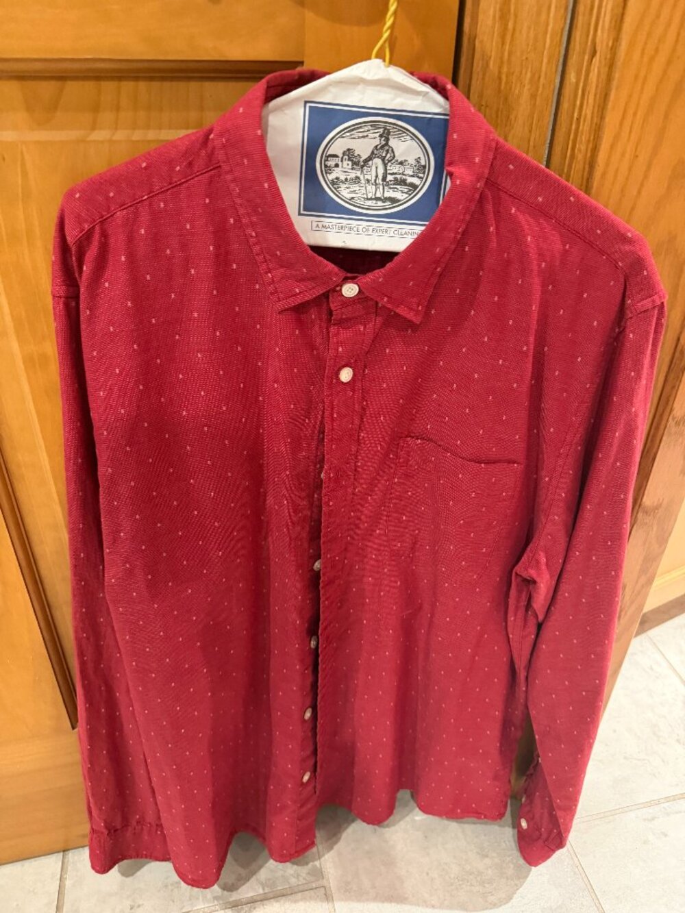 Banana Republic Untucked Fit Long Sleeve Red Large Shirt